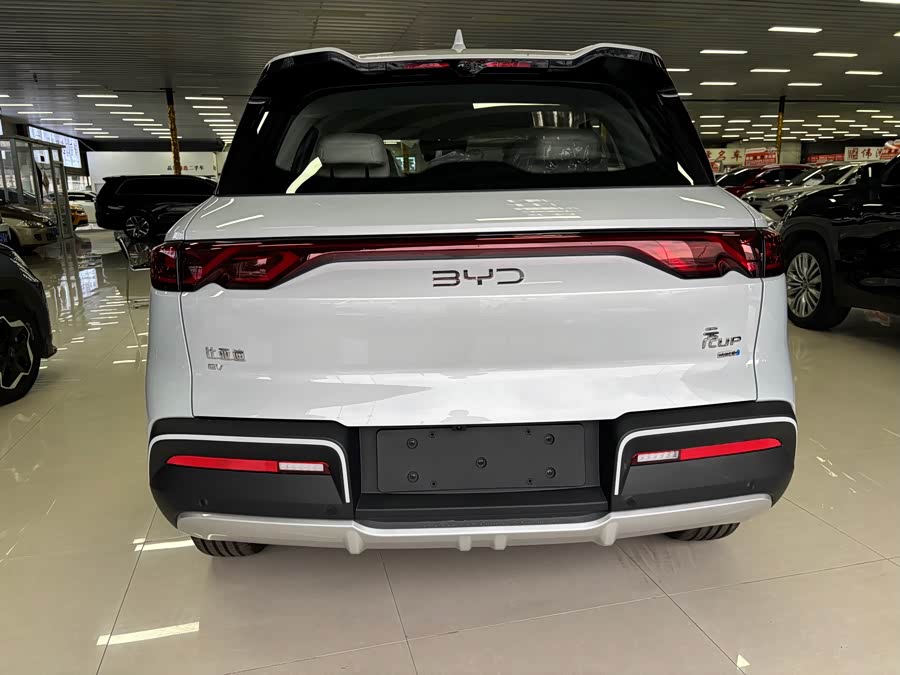 BYD Yuan UP 2026, фото 9