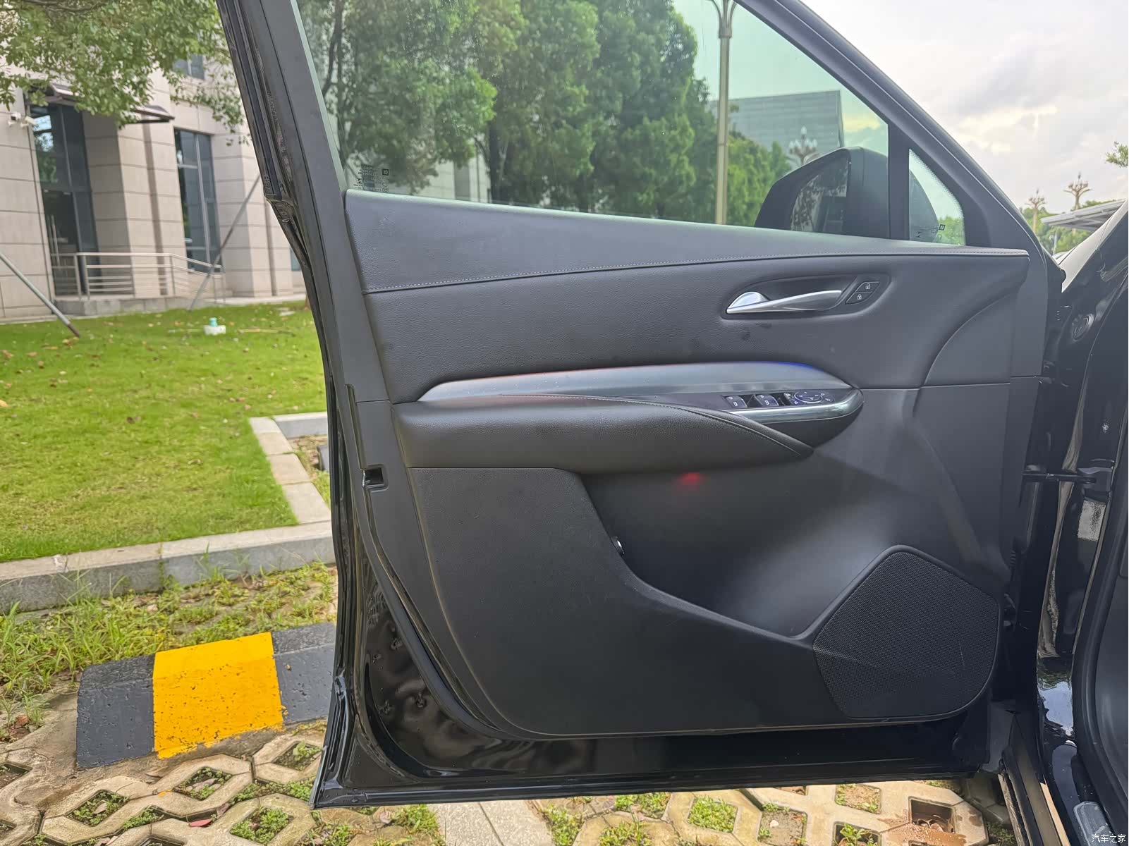 Cadillac XT4, 2021 11