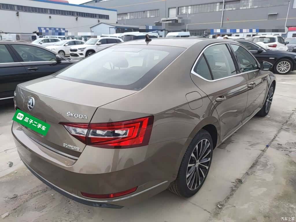 Skoda Superb, 2016 7