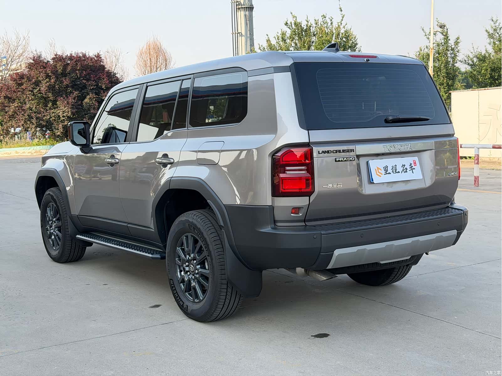 Toyota Prado, 2025 8
