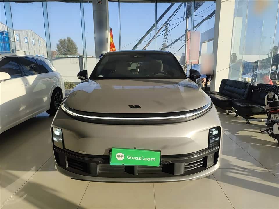 Li Auto Ideal L7