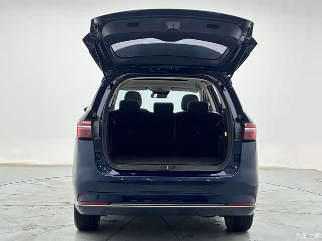 BYD Song, 2020 10