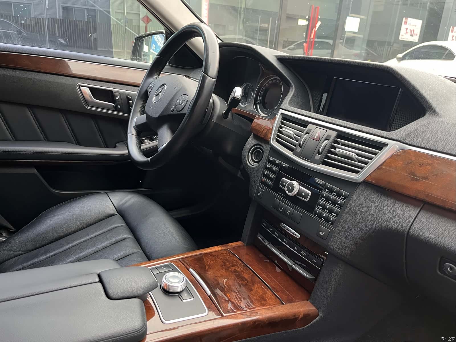 Mercedes-Benz E-Class, 2012 17