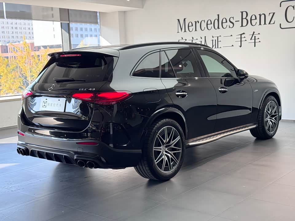 Mercedes-Benz GLC AMG