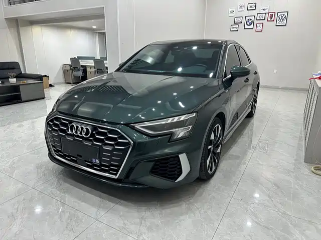 Audi A3 2023 — купить из Китая под заказ