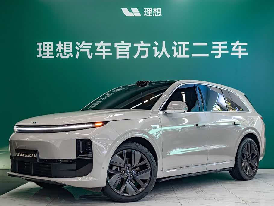Li Auto L6