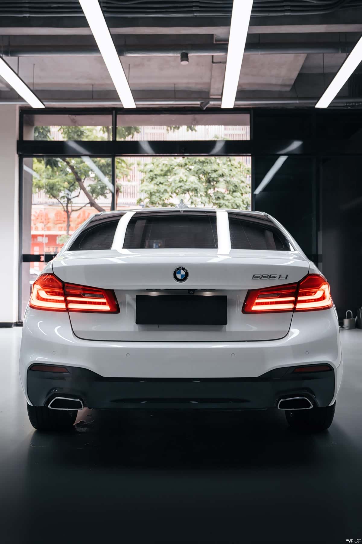 BMW 5 Series, 2018 4