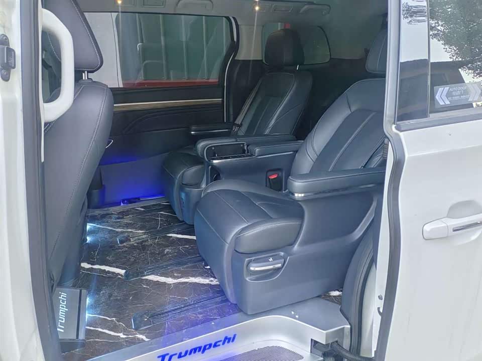 Trumpchi Trumpchi M8