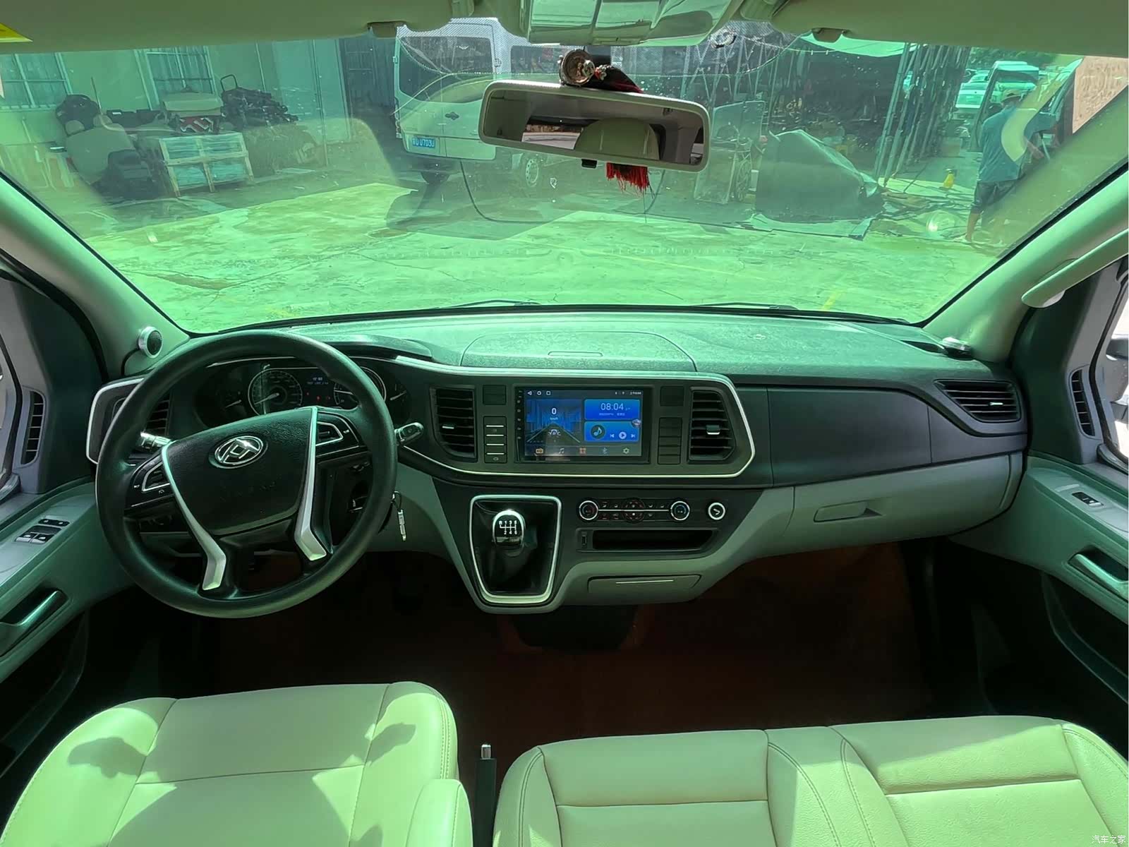 Maxus V80, 2022 7