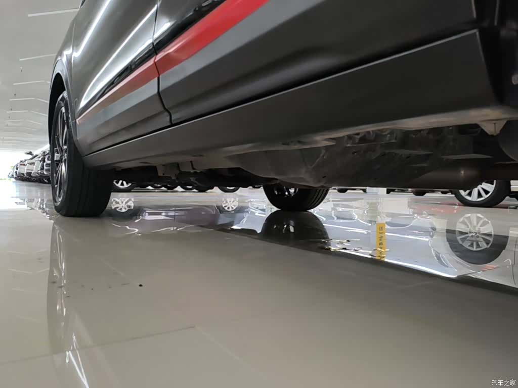 DongFeng AX7, 2022 22