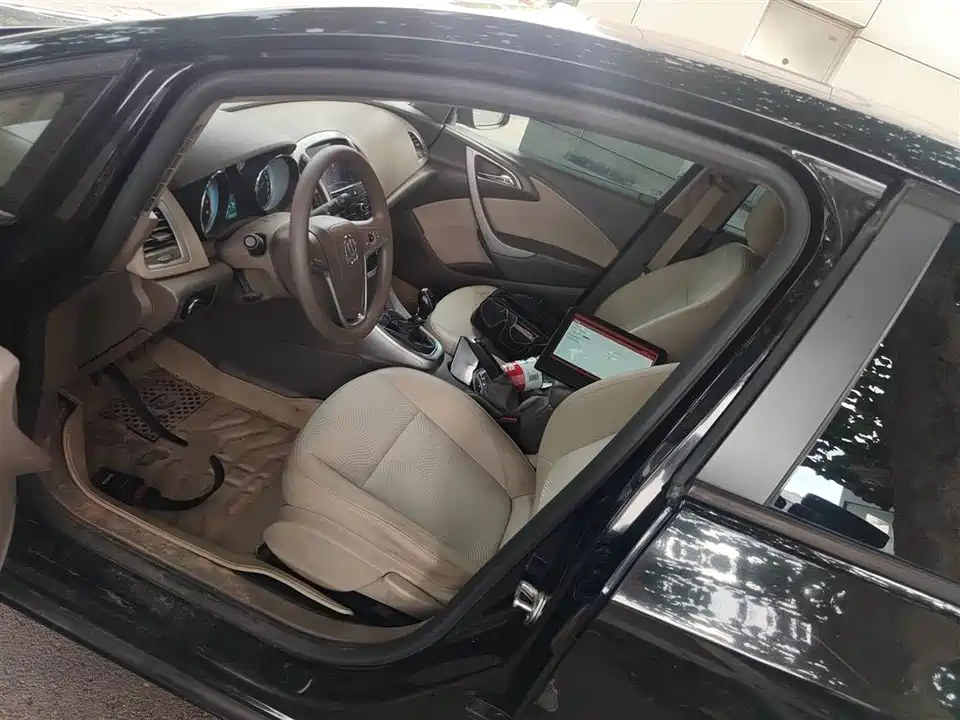 Buick Yinglang