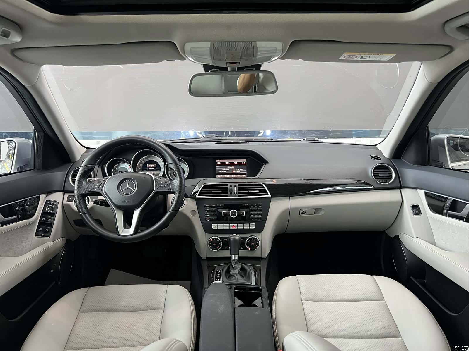 Mercedes-Benz C-Class, 2014 22