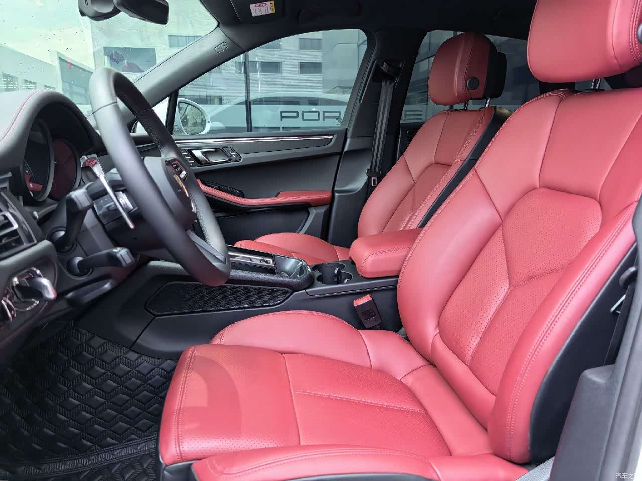 Porsche Macan, 2024 21