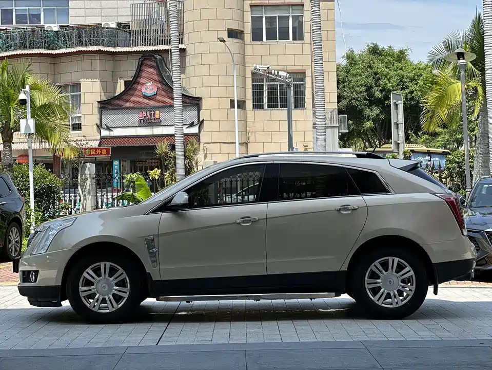 Cadillac SRX Cadillac SRX