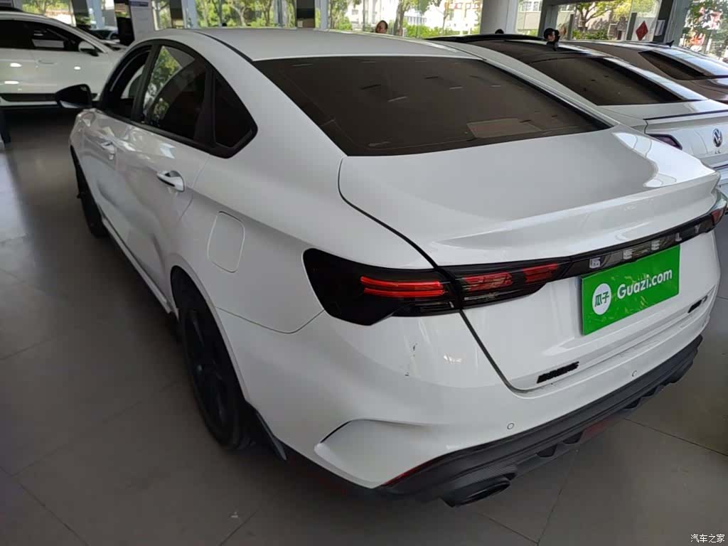 Geely Binray, 2022 23