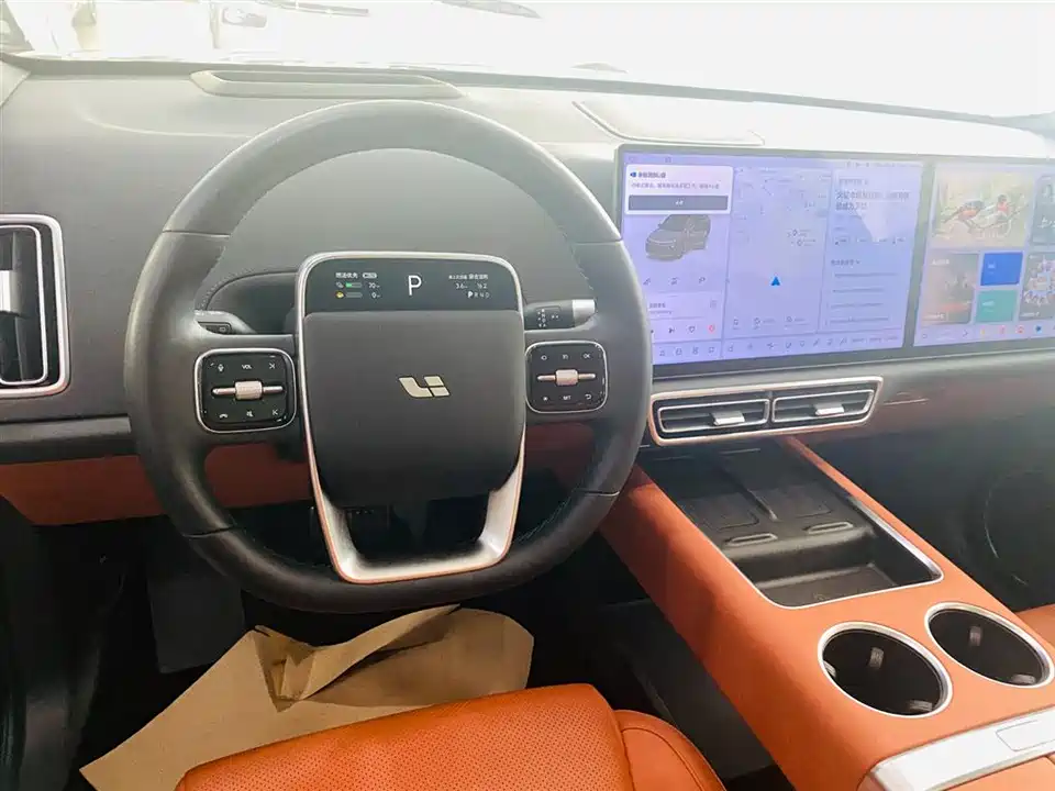 Li Auto Ideal L6
