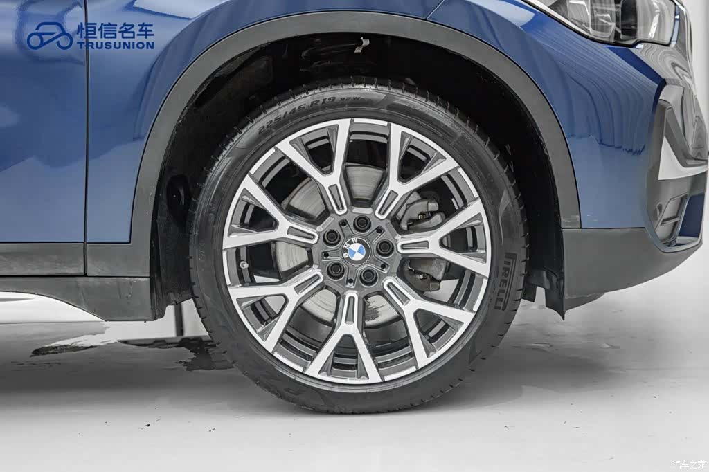 BMW X1, 2021 11