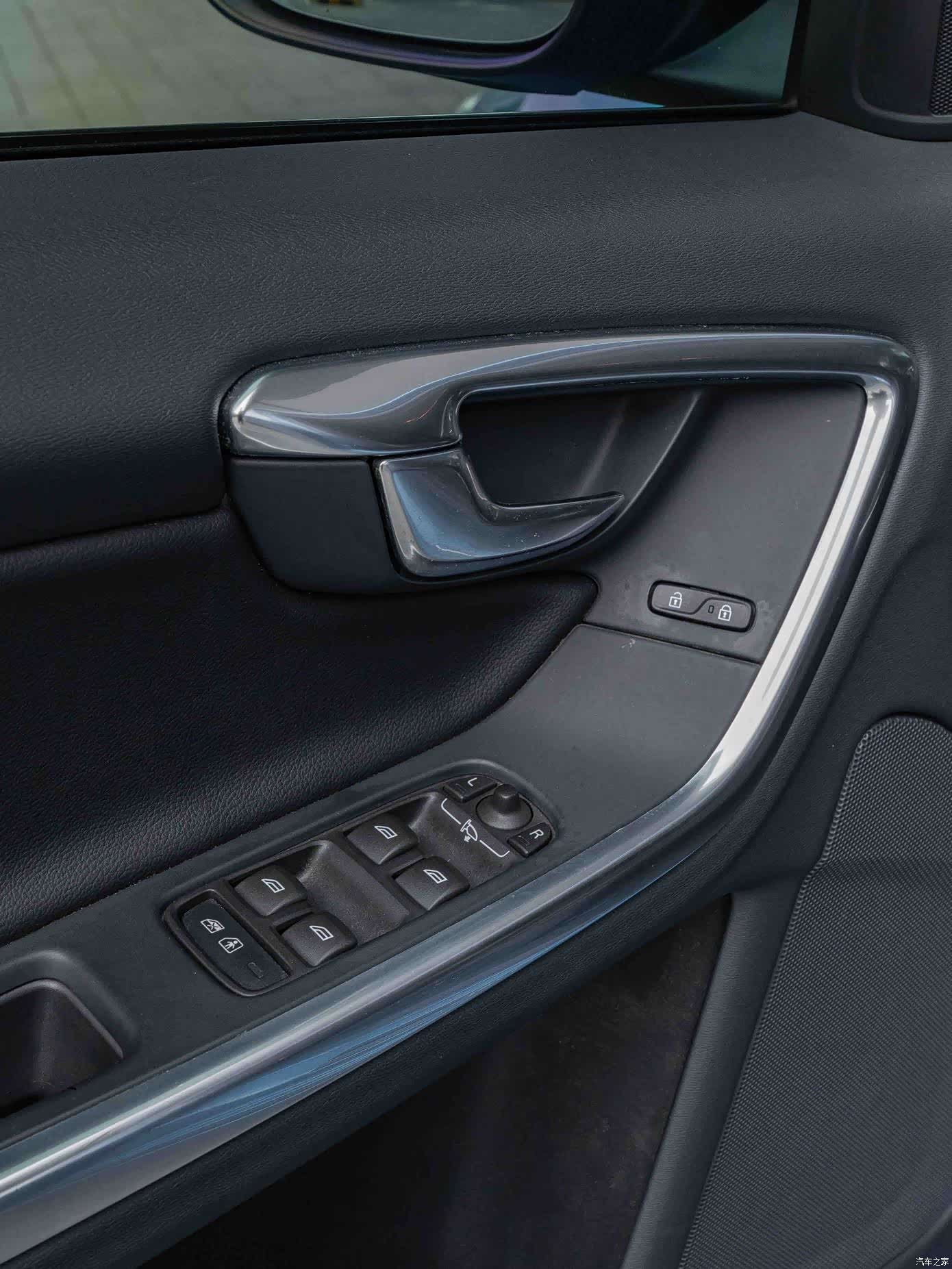Volvo V60, 2016 18