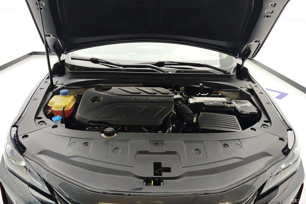 Changan CC, 2021 10