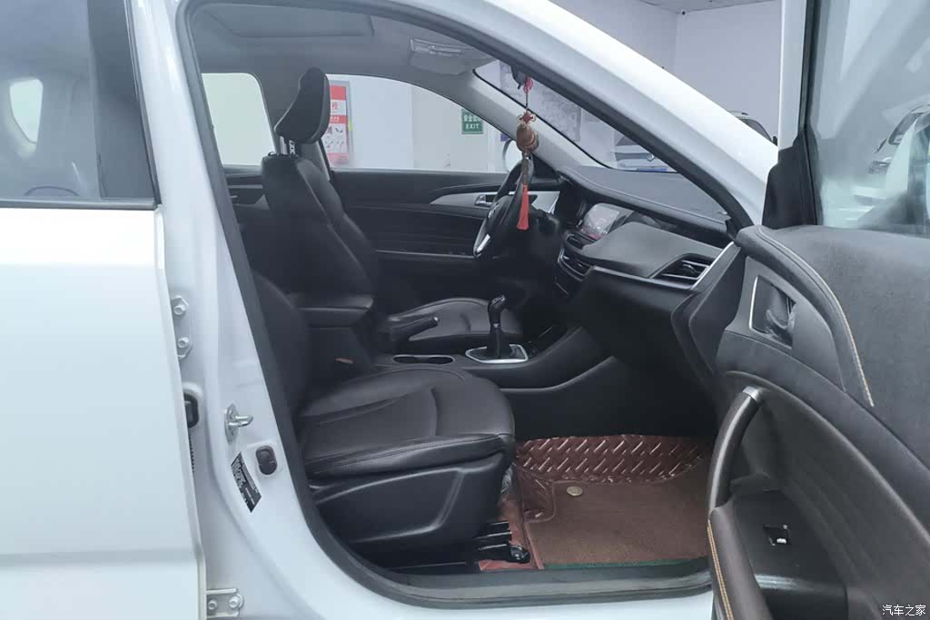 Changan CS35, 2020 8