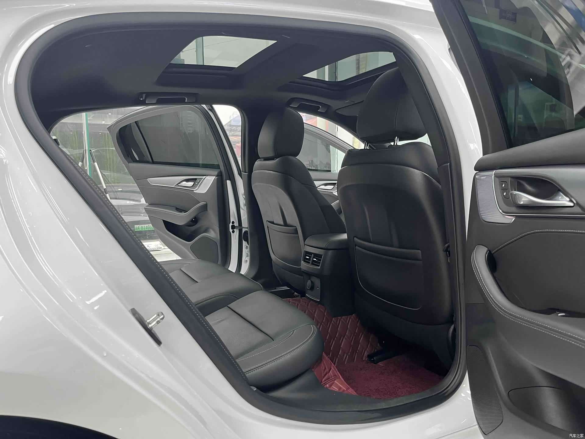 Cadillac CT5, 2023 11