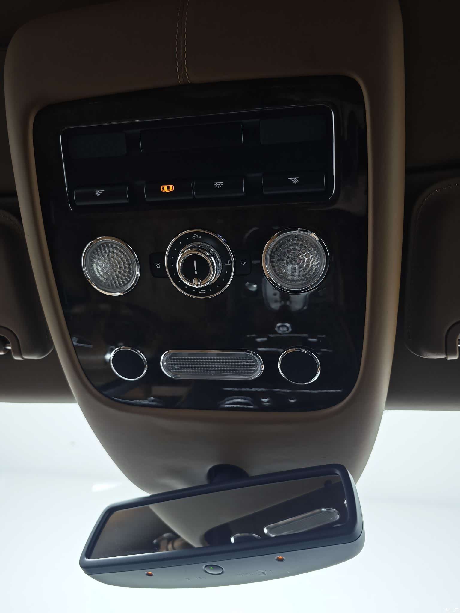 Bentley Flying Spur, 2015 19