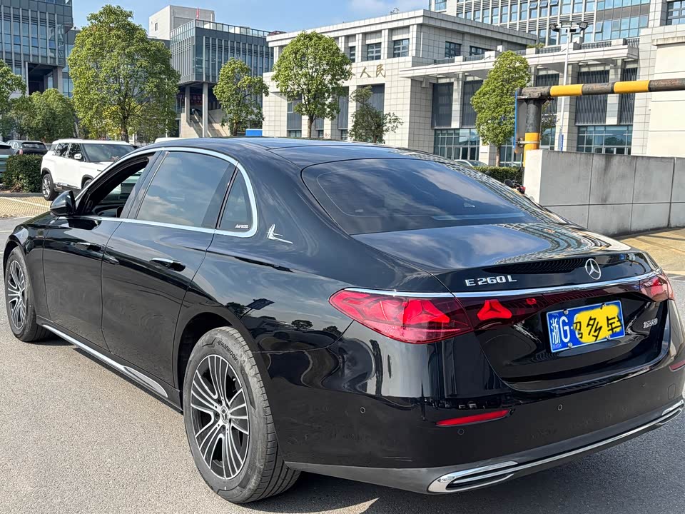 Mercedes-Benz E-class