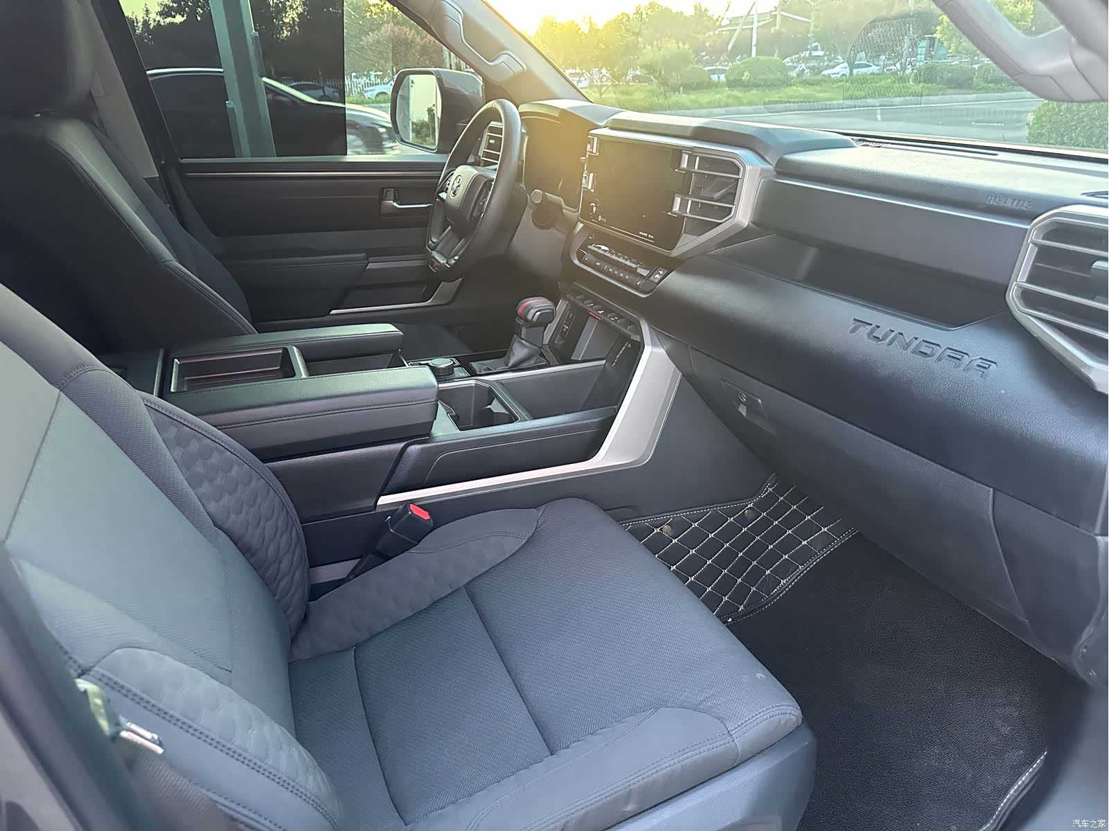 Toyota Tundra, 2023 9
