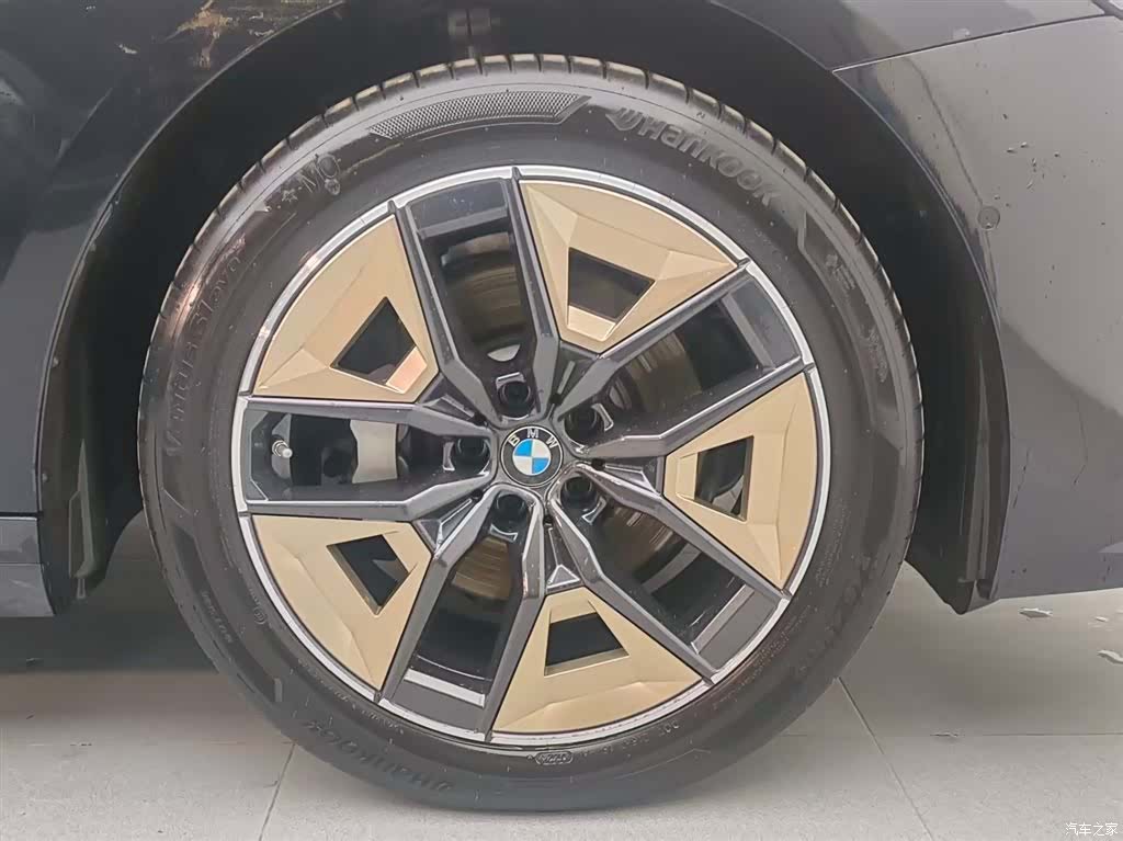 BMW 5 Series, 2025 20