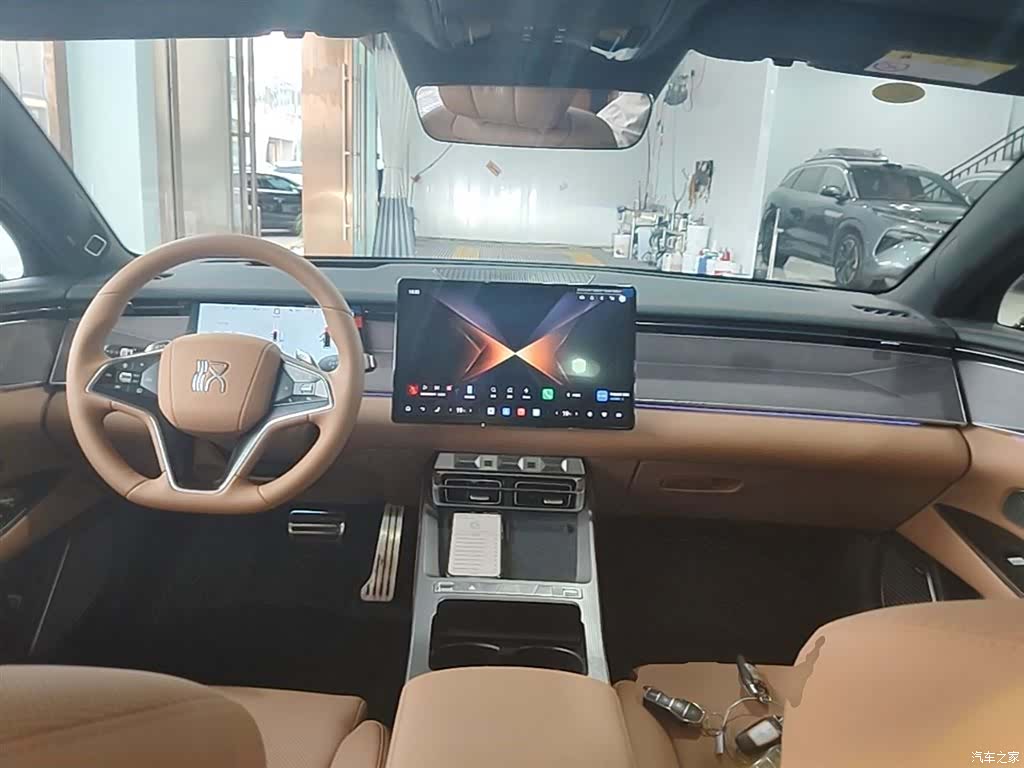 BYD Han, 2025 10