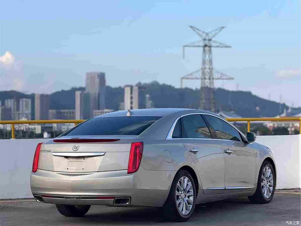 Cadillac XTS, 2015 все фото