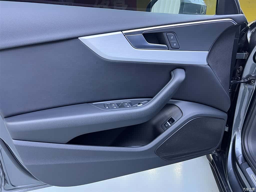 Audi A4L, 2021 15