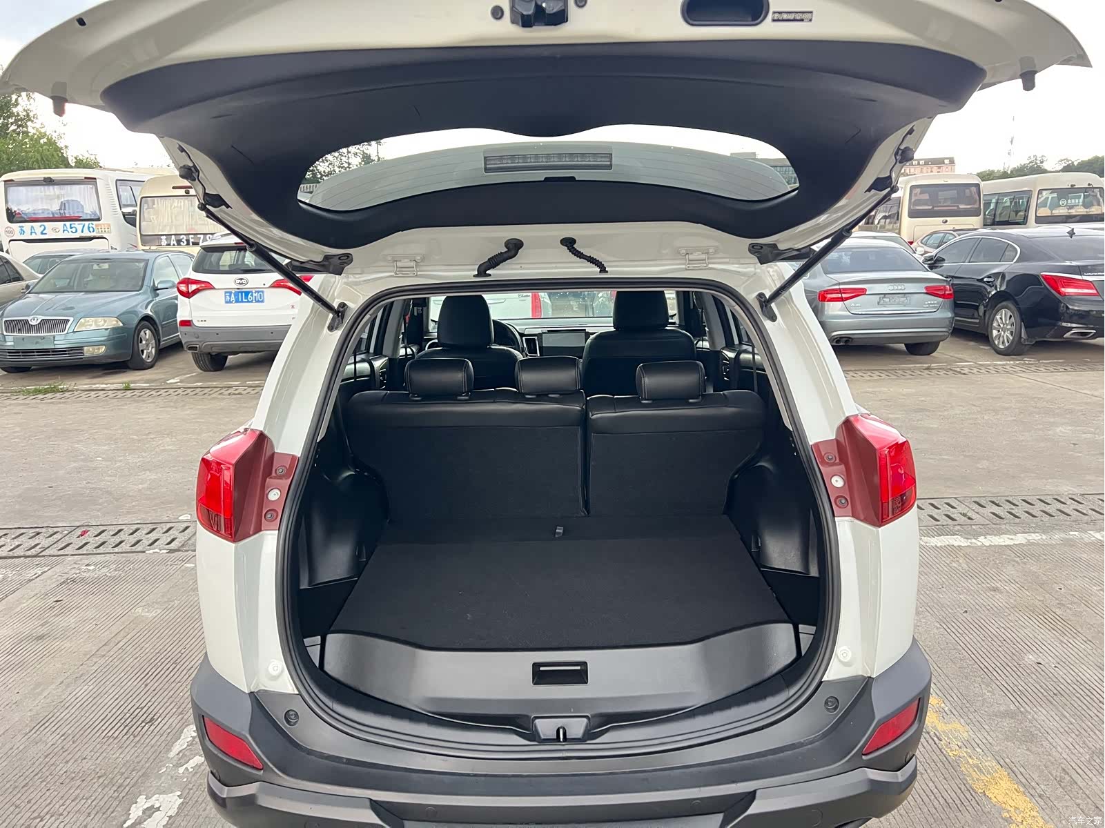 Toyota RAV4, 2016 22