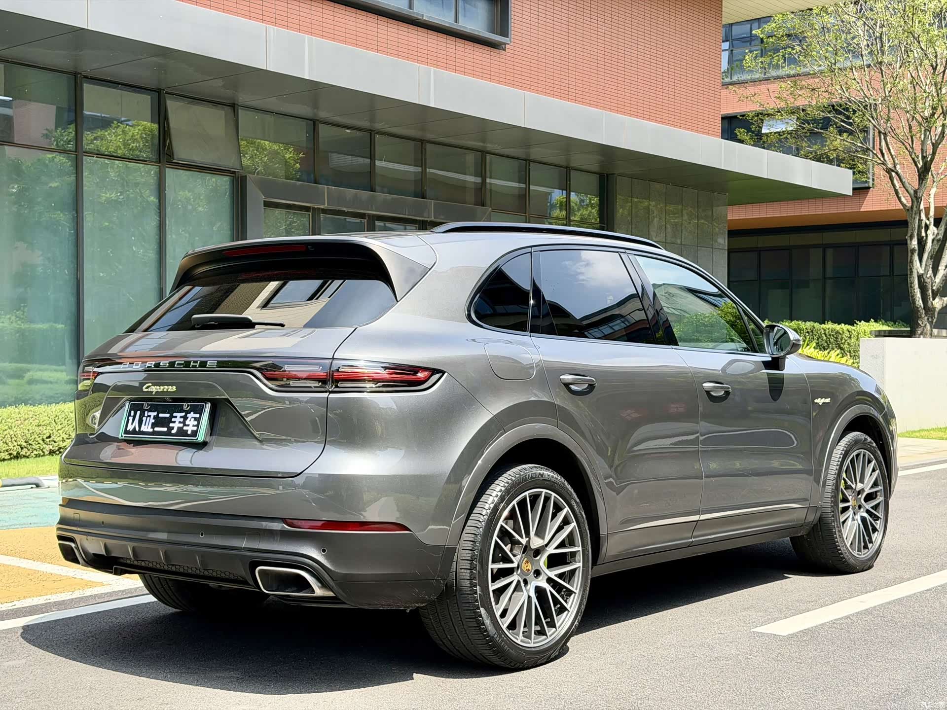 Porsche Cayenne, 2021 10