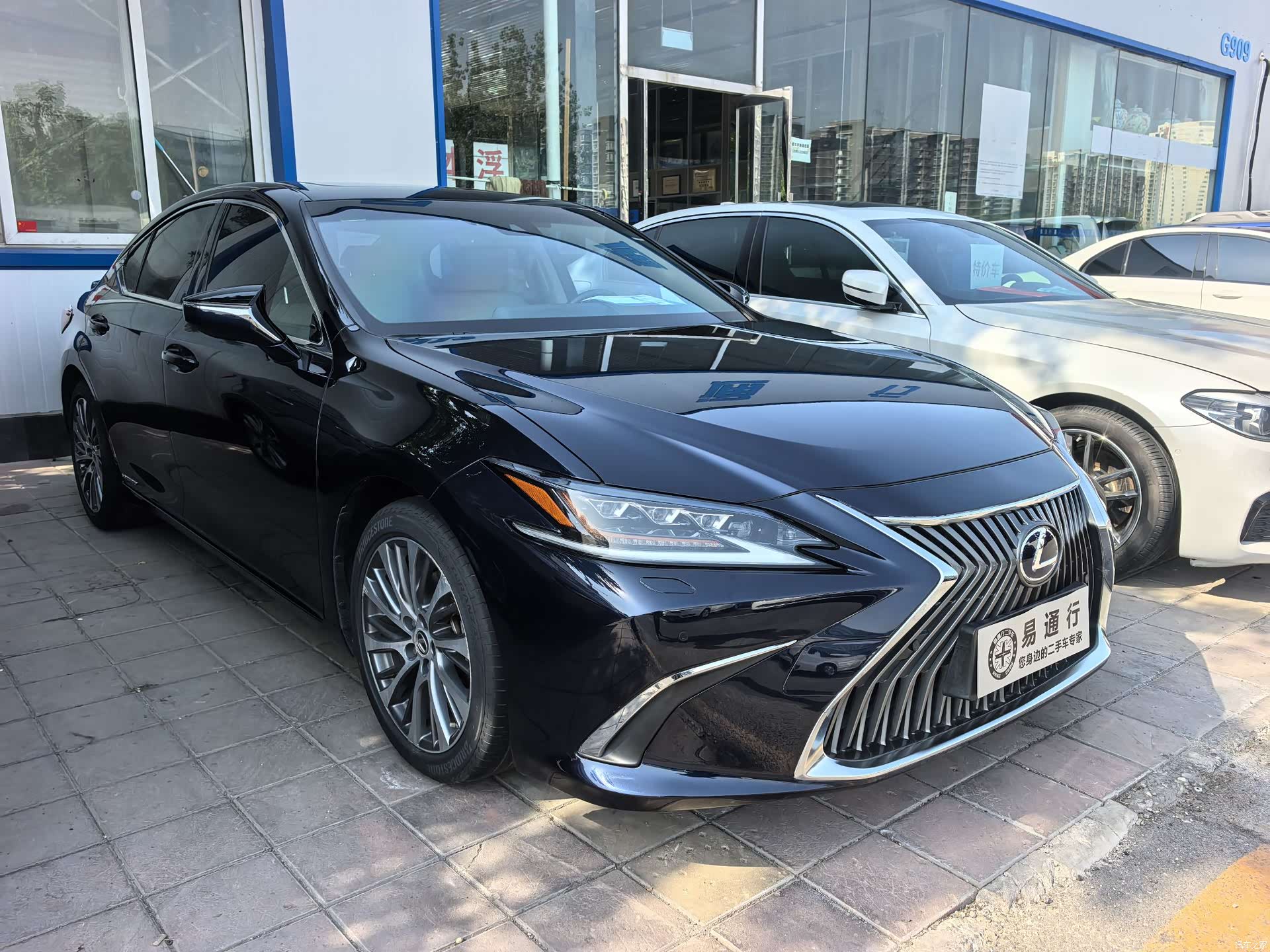 Lexus ES, 2018 3