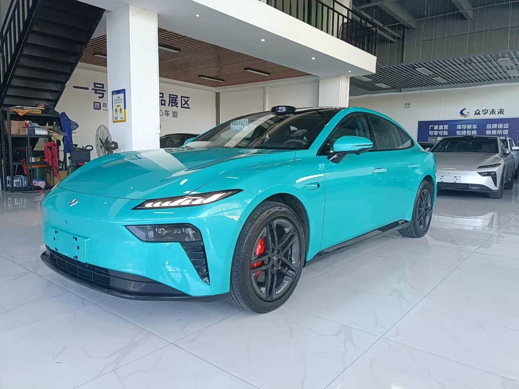 Dongfeng eπ007