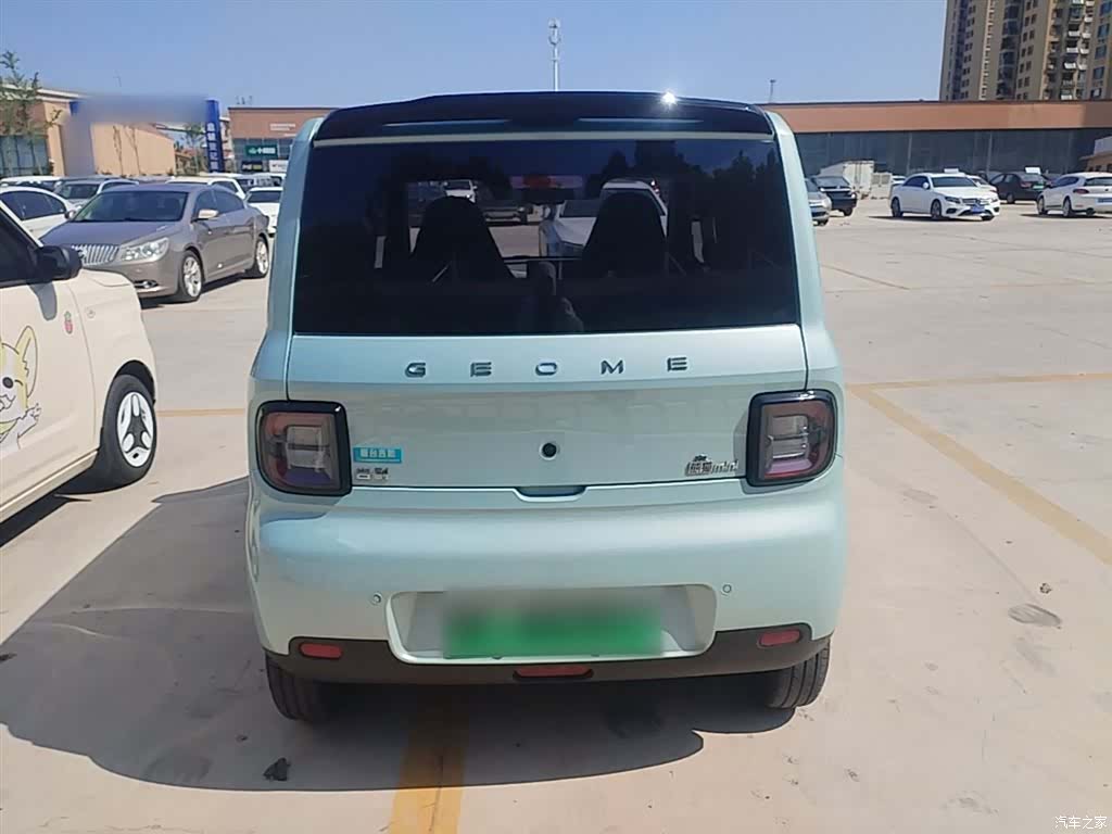 Geely Panda, 2025 6