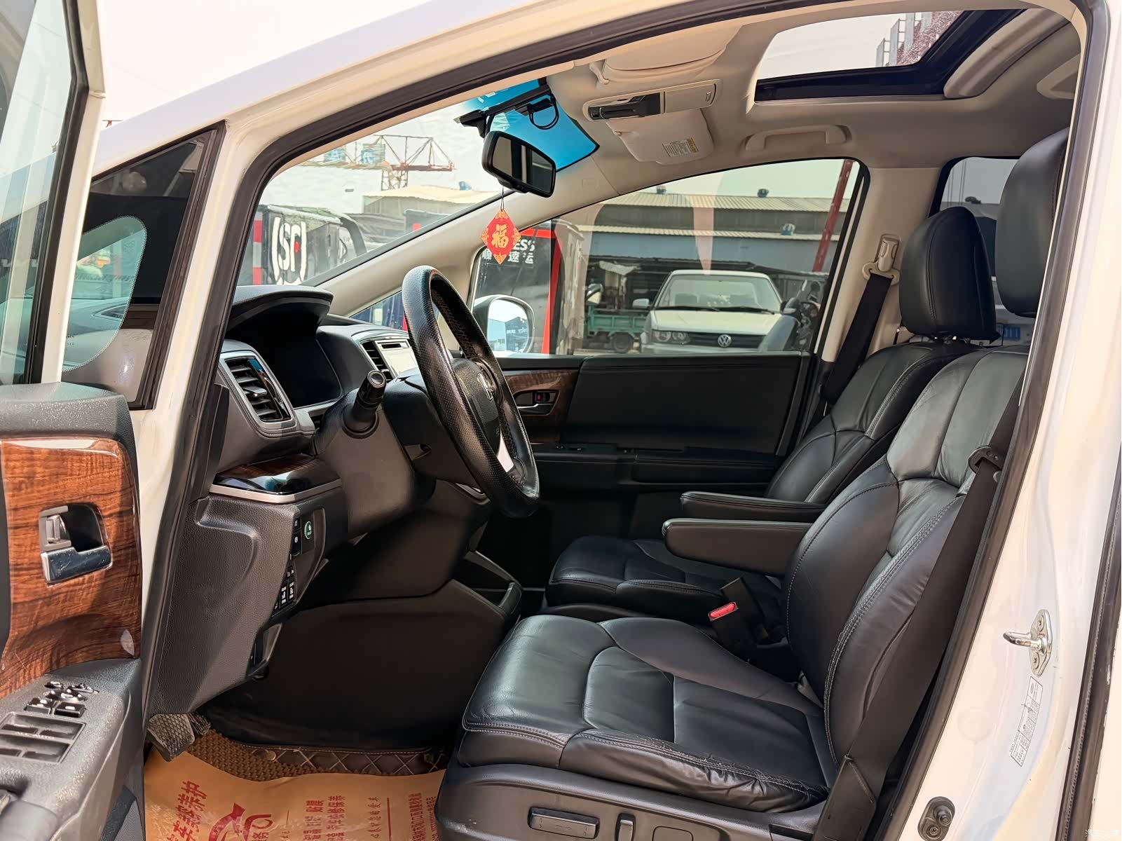 Honda Odyssey, 2015 11