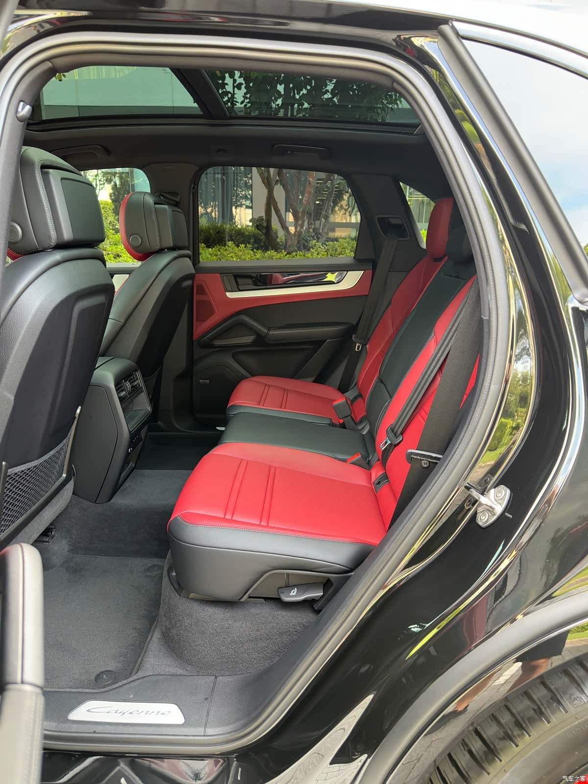 Porsche Cayenne, 2025 16