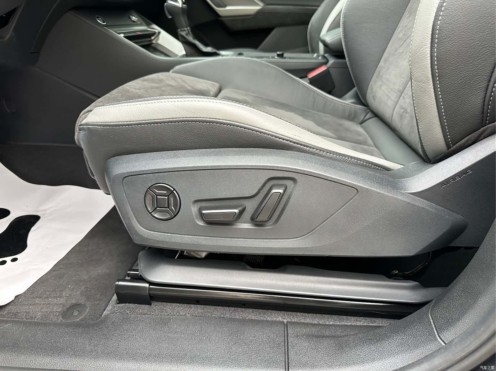 Audi Q3, 2022 9