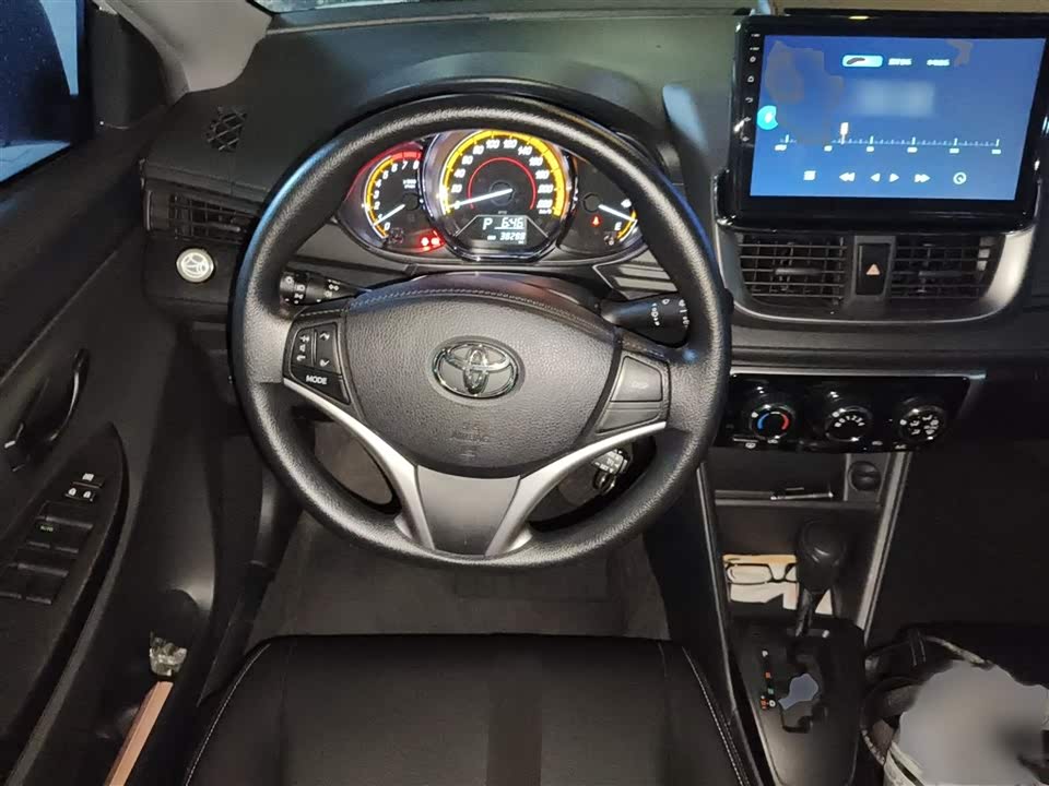 Toyota YARiS L Zhixuan