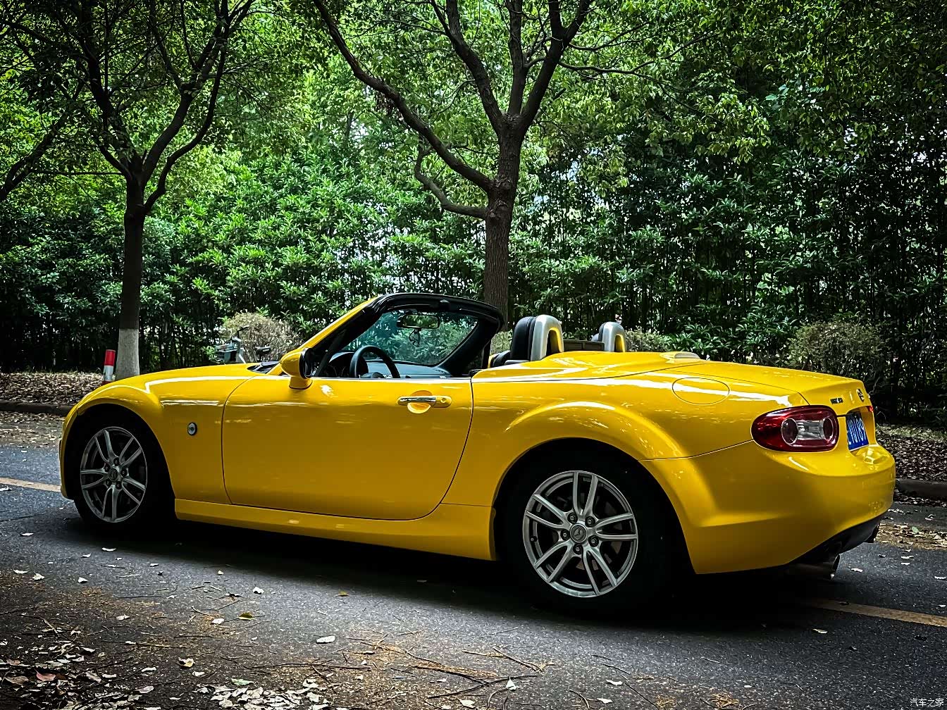 Mazda MX-5, 2011 9