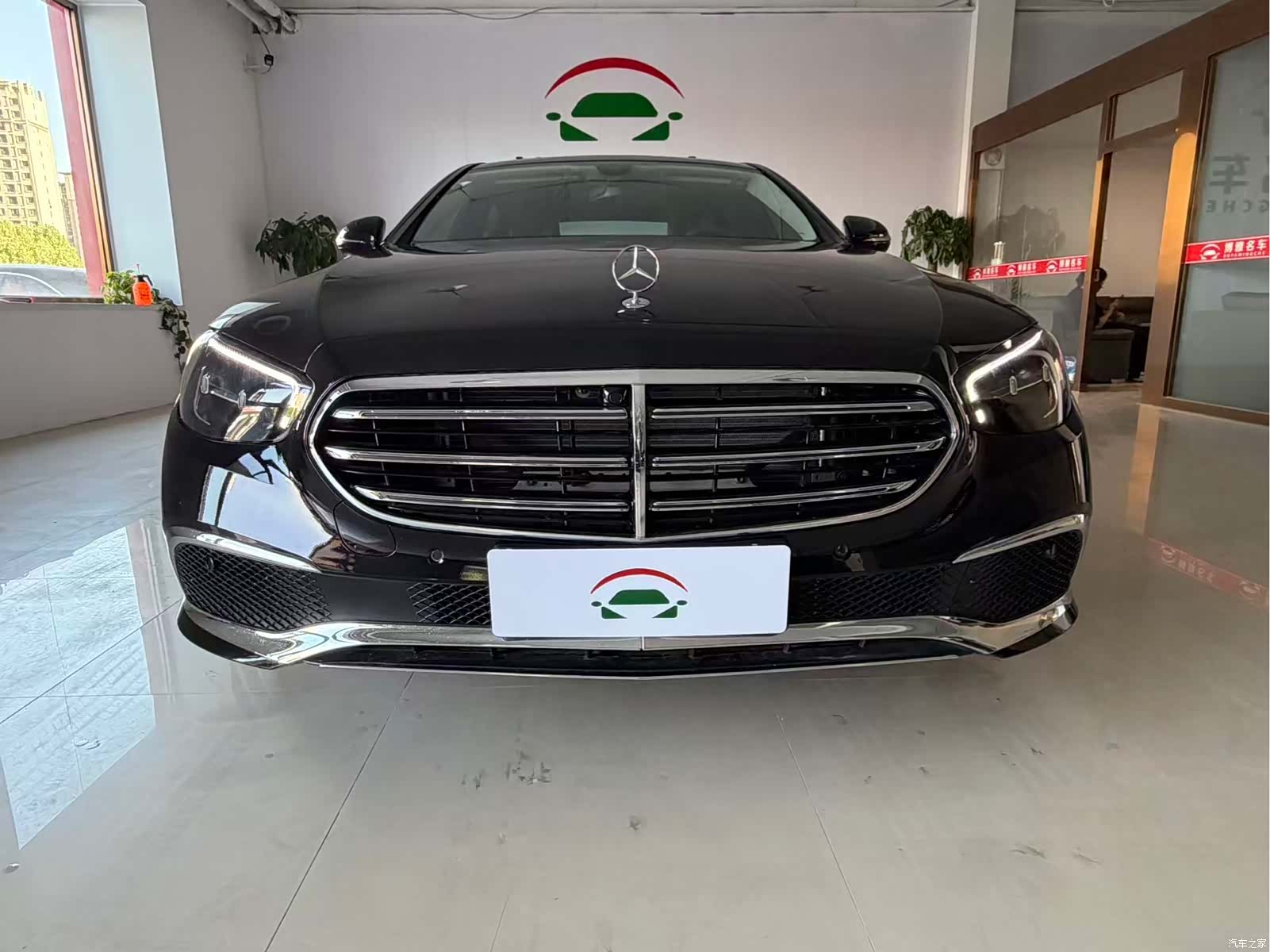 Mercedes-Benz E-Class, 2022 1