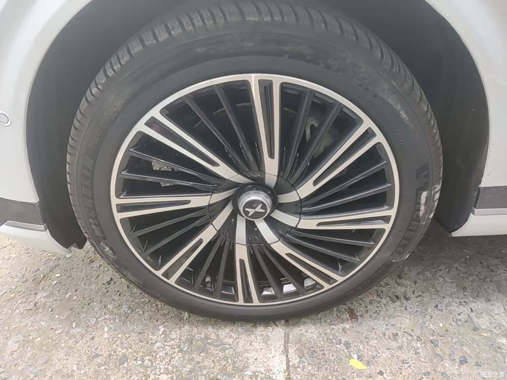 Xpeng G9, 2025 25