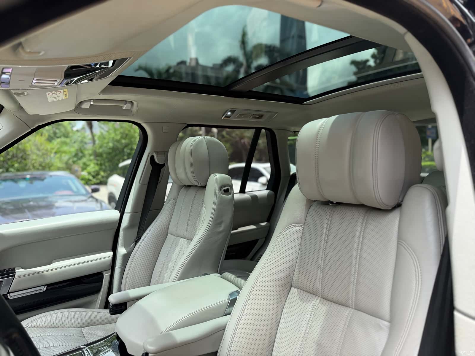 Land Rover Range Rover, 2013 23