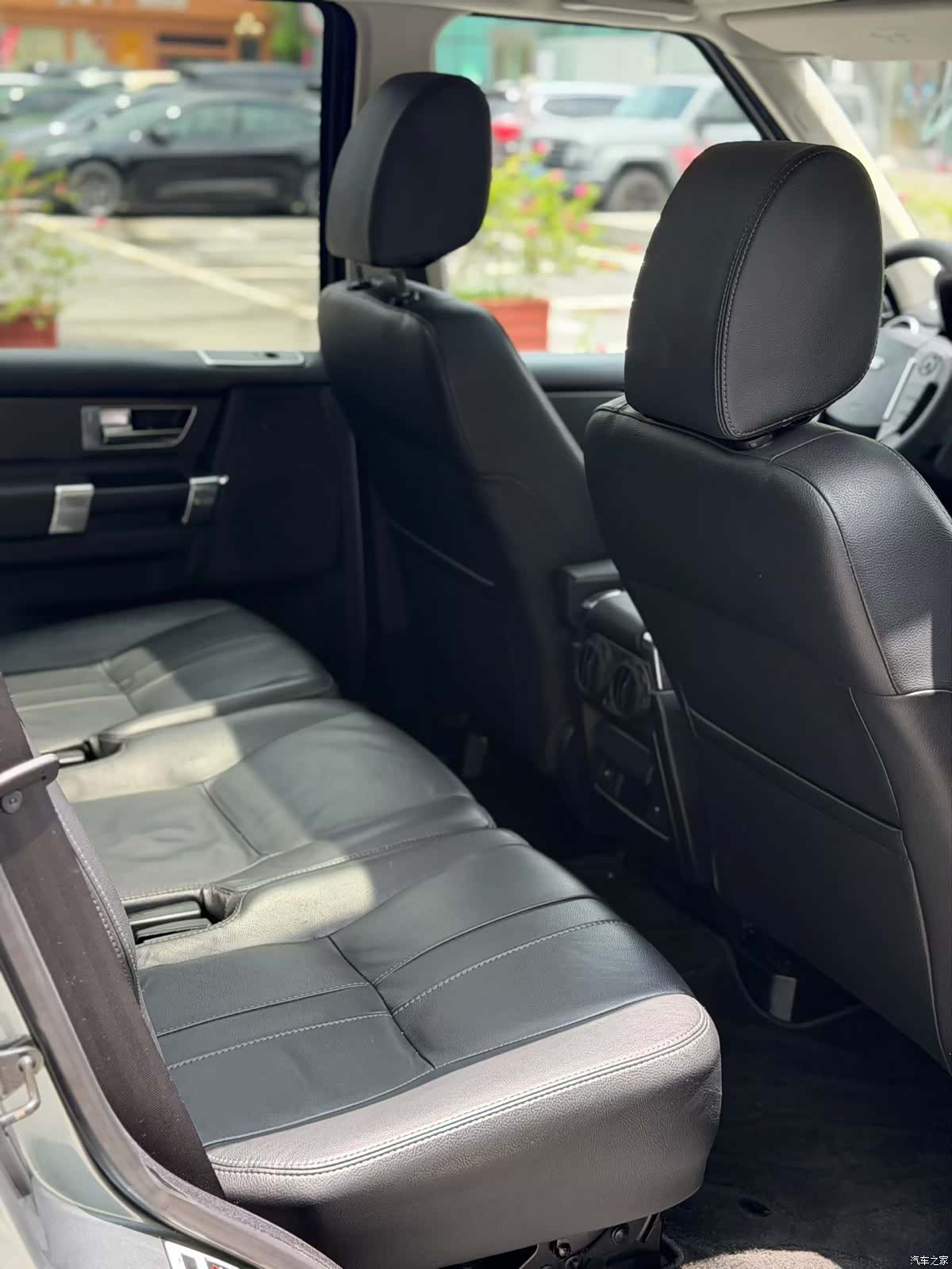 Land Rover Discovery, 2014 13