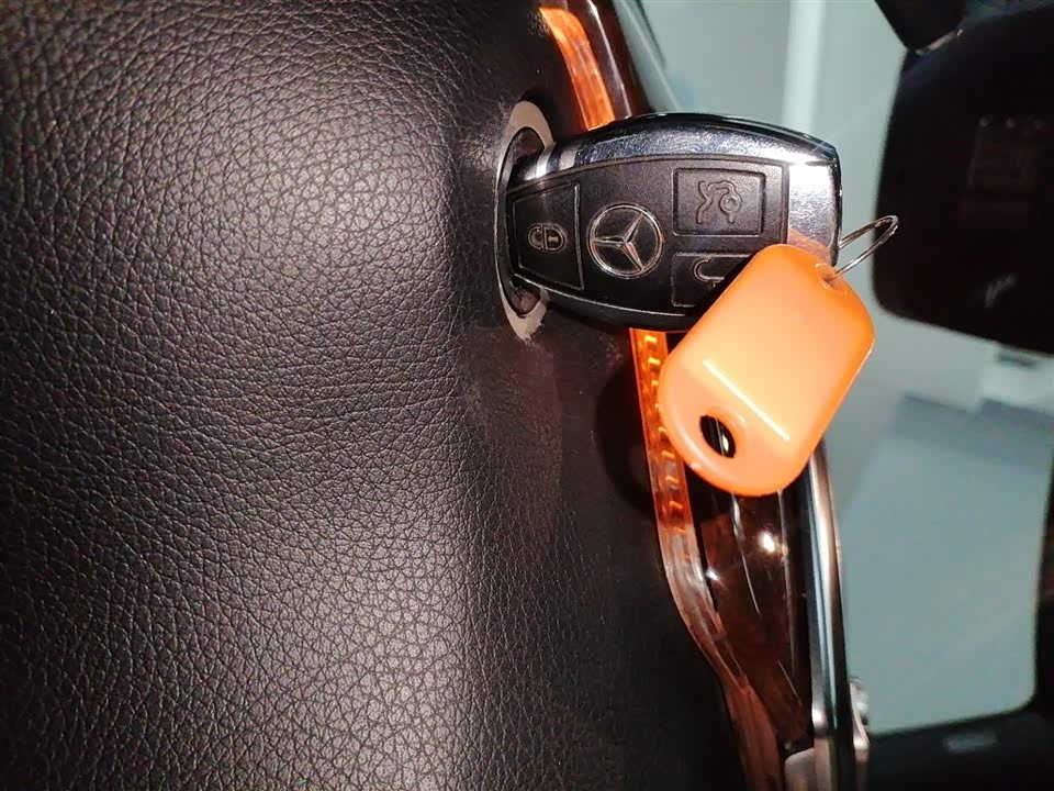 Mercedes-Benz M class