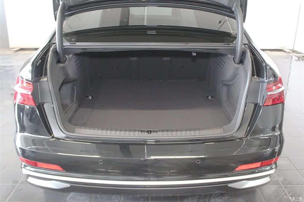 Audi A6L, 2024 7