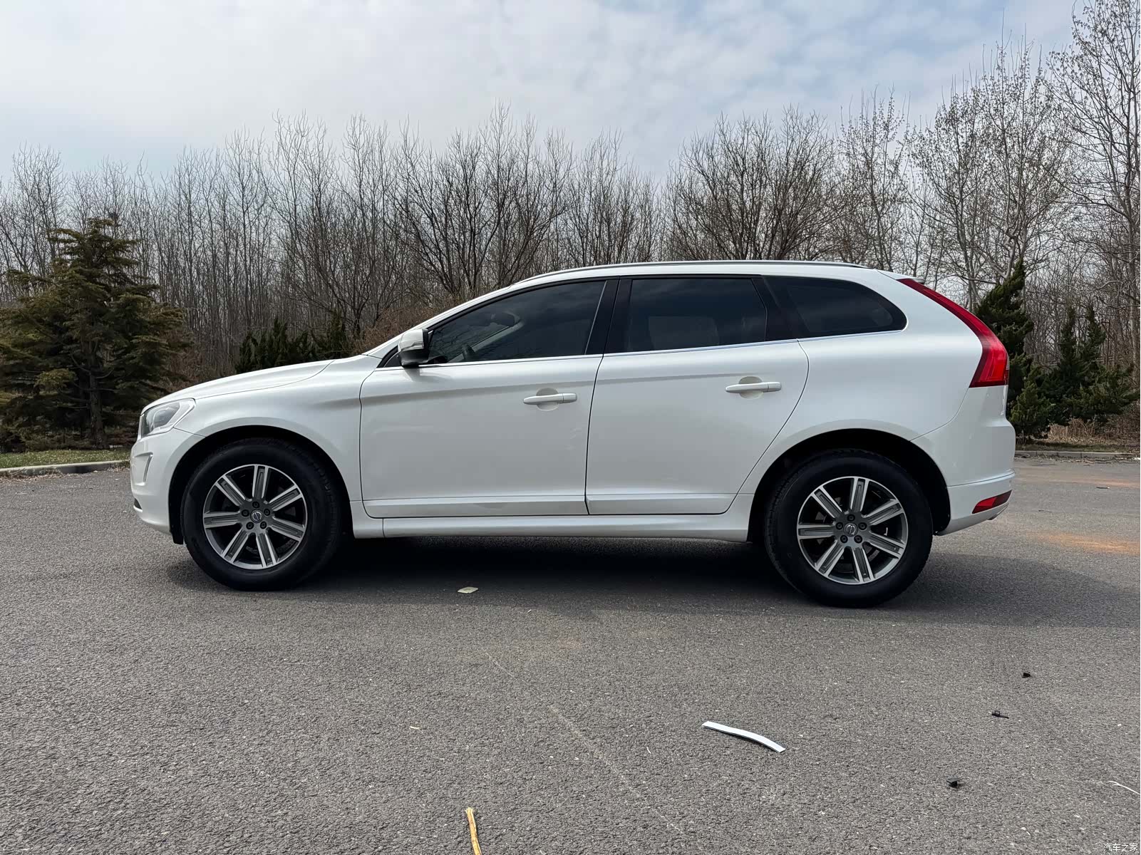 Volvo XC60, 2017 все фото