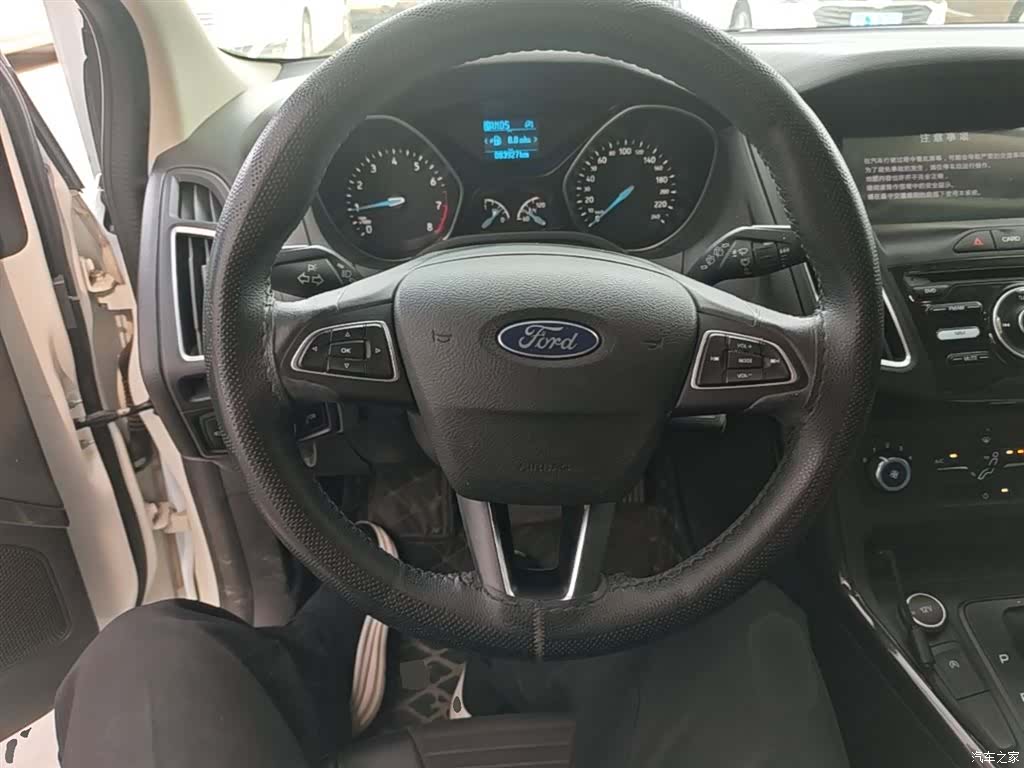 Ford Focus, 2020 11